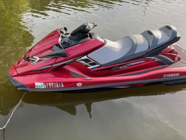 Red 2014 Yamaha FX Cruiser